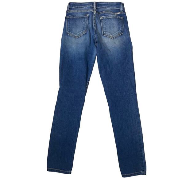 KanCan medium wash medium rise factory distressed straight leg jeans SZ 7 (27") - Picture 3 of 9